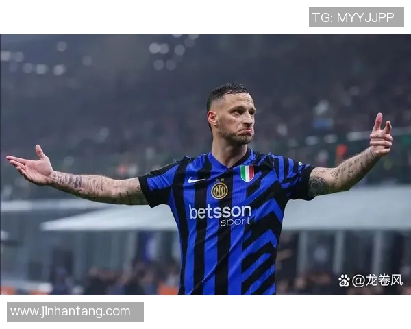 世界杯精彩对决AC米兰逆转国米引发争议判罚全场沸腾