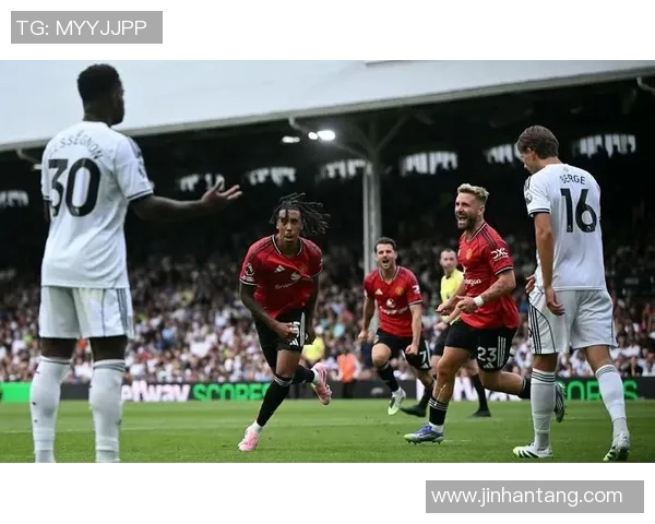 里昂大胜热刺6-2补时进球震撼全场引发历史冷门回顾